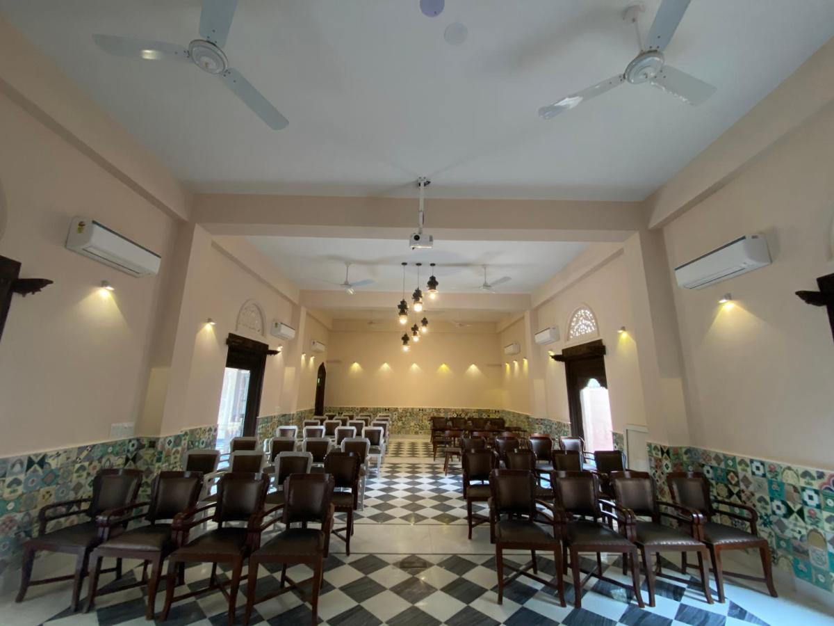 Vivaana Culture Hotel Mandāwa Kültér fotó