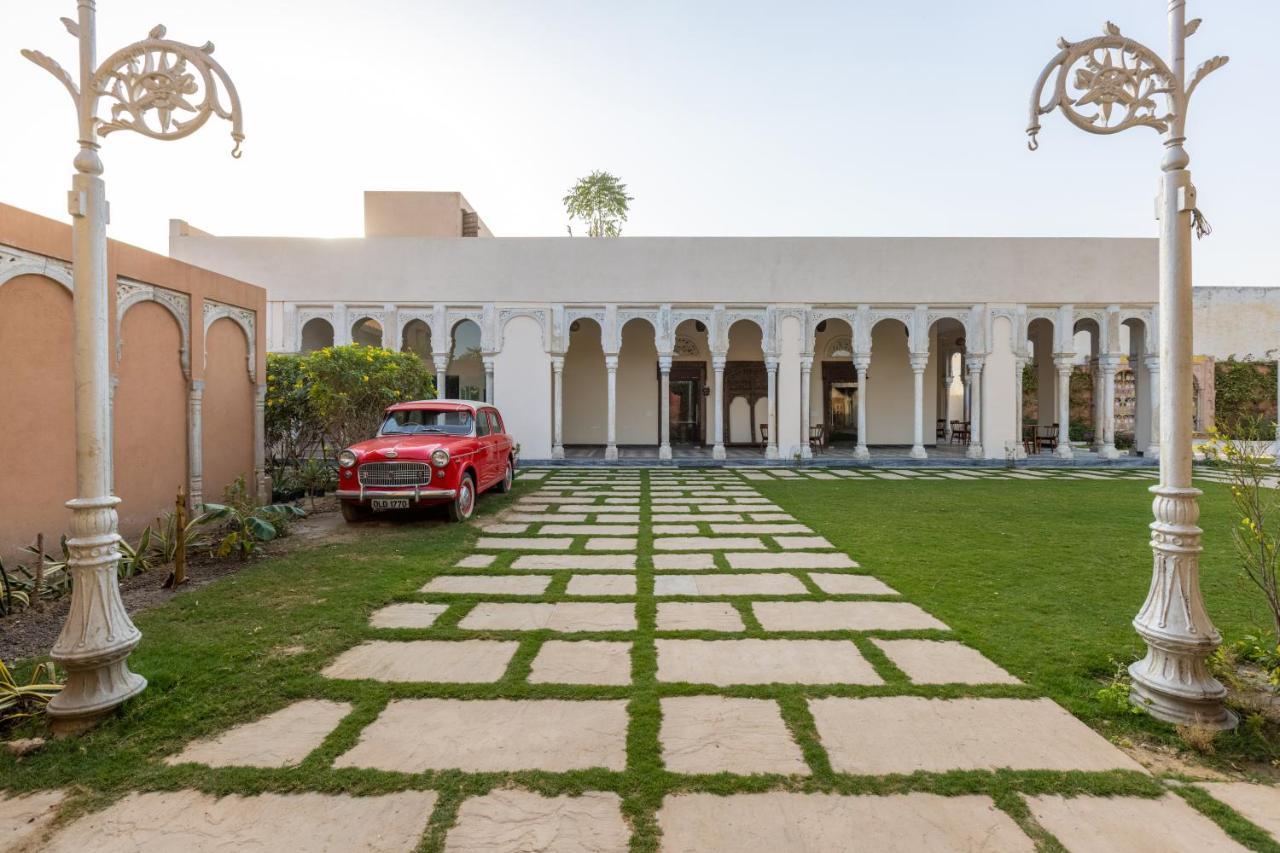 Vivaana Culture Hotel Mandāwa Kültér fotó
