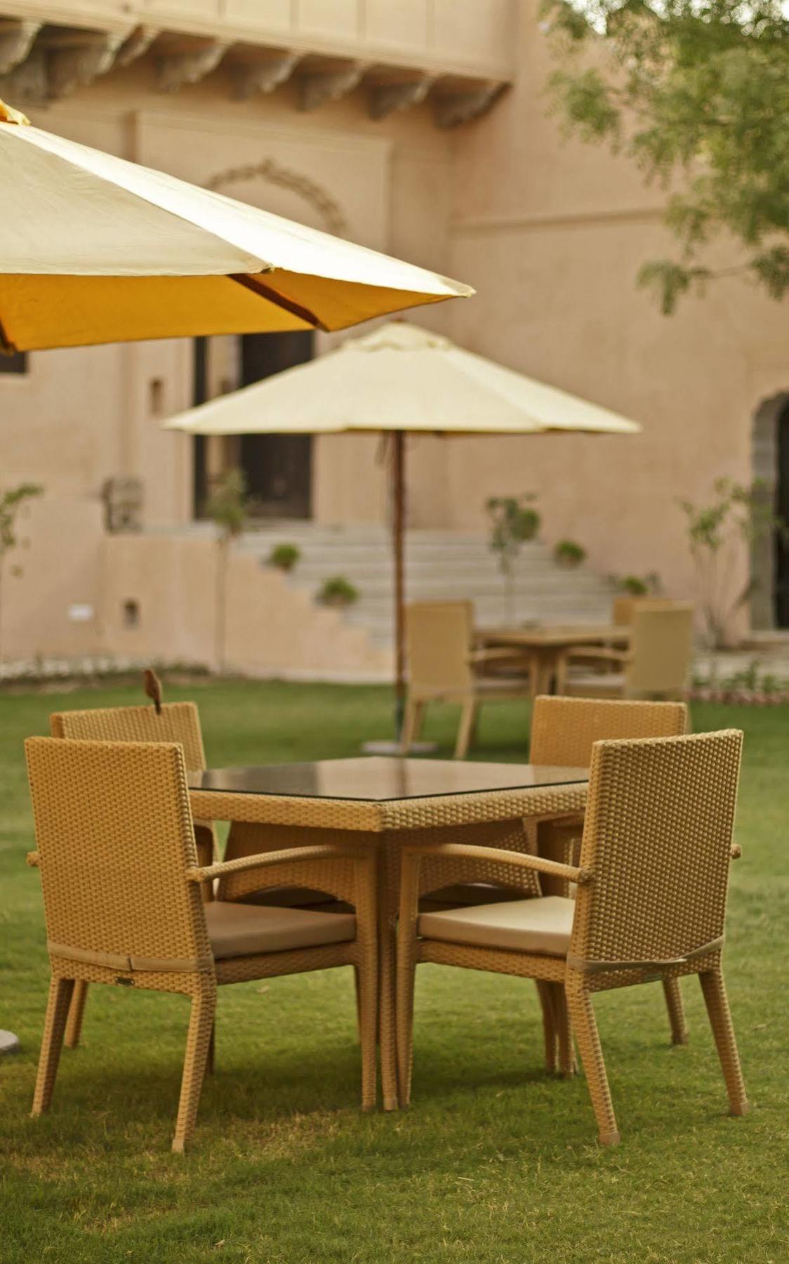 Vivaana Culture Hotel Mandāwa Kültér fotó
